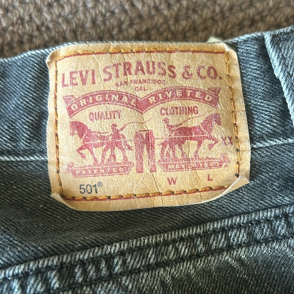 Levi’s women’s 501 - Picture 3 of 3